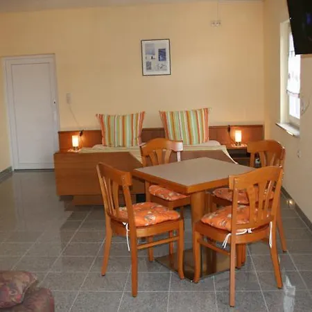 아파트 Ferienwohnung Burger-eck